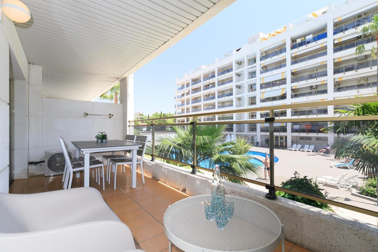 Uhc Michelangelo Apartments Salou Exterior foto