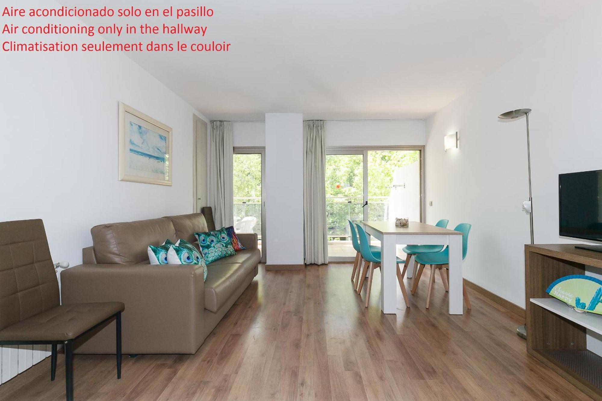 Uhc Michelangelo Apartments Salou Exterior foto