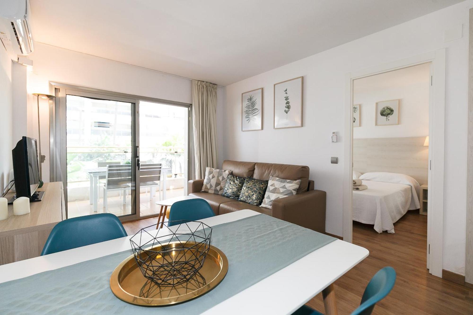 Uhc Michelangelo Apartments Salou Quarto foto
