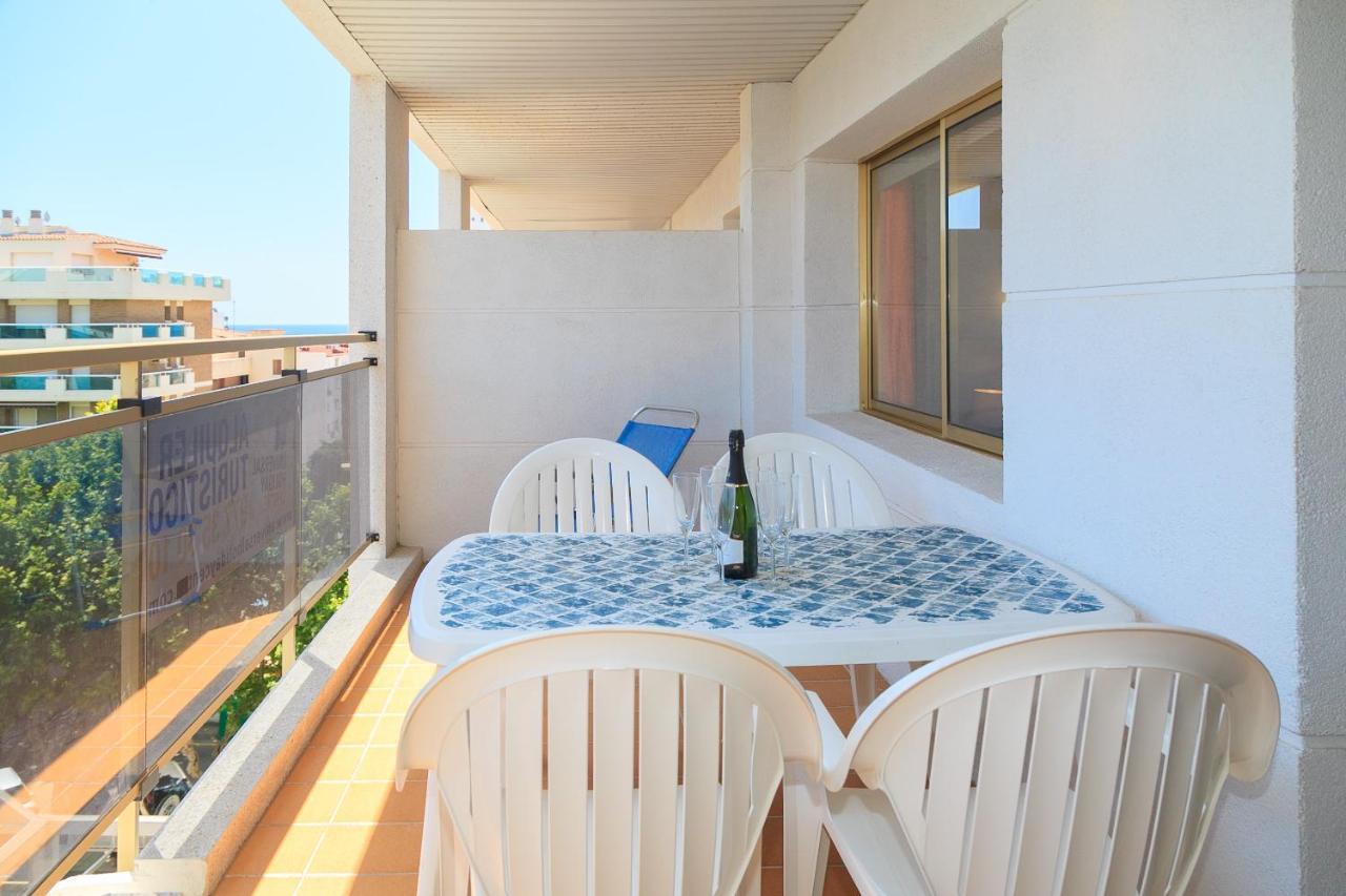 Uhc Michelangelo Apartments Salou Exterior foto