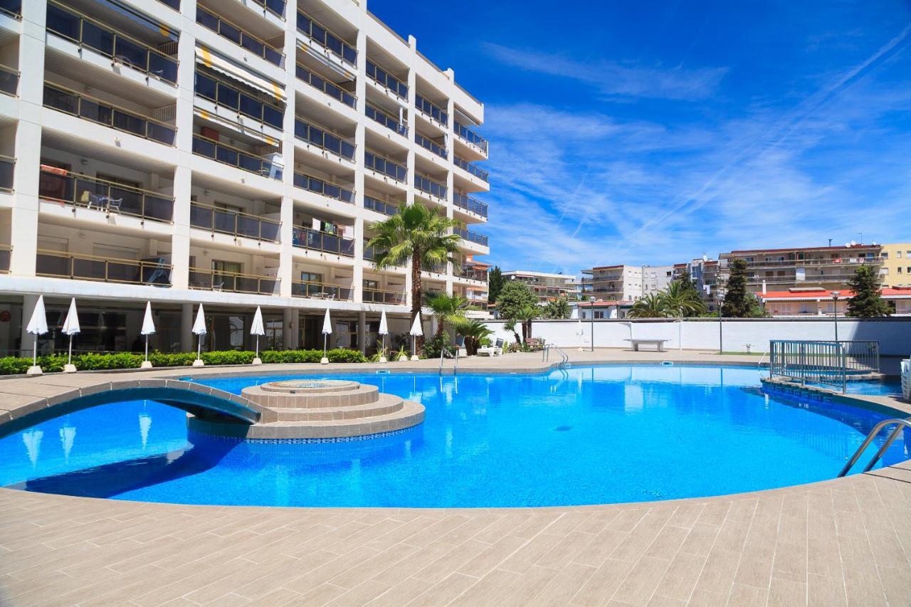 Uhc Michelangelo Apartments Salou Exterior foto